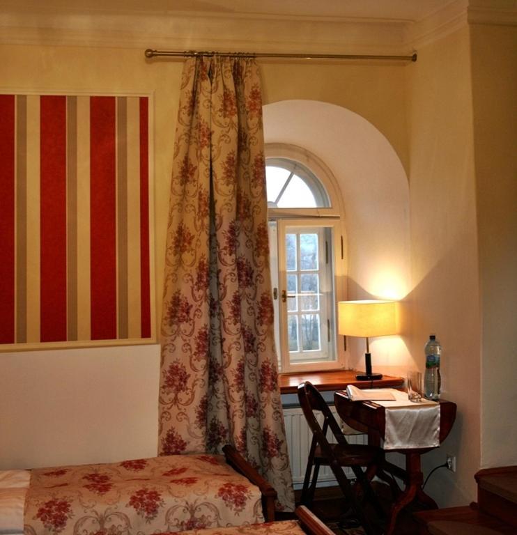 Aparthotel Palac Kurozwęki Chambre photo