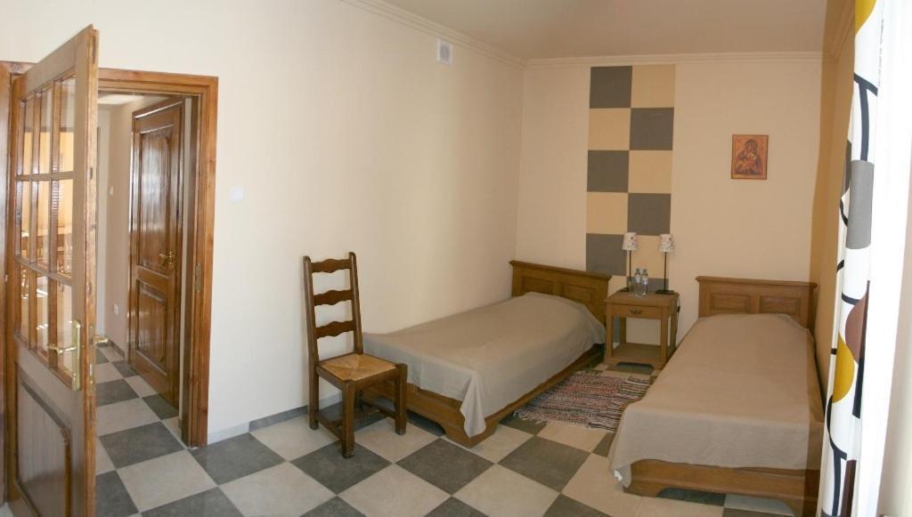 Aparthotel Palac Kurozwęki Extérieur photo