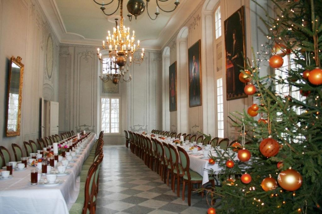 Aparthotel Palac Kurozwęki Extérieur photo