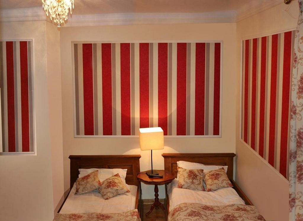 Aparthotel Palac Kurozwęki Chambre photo